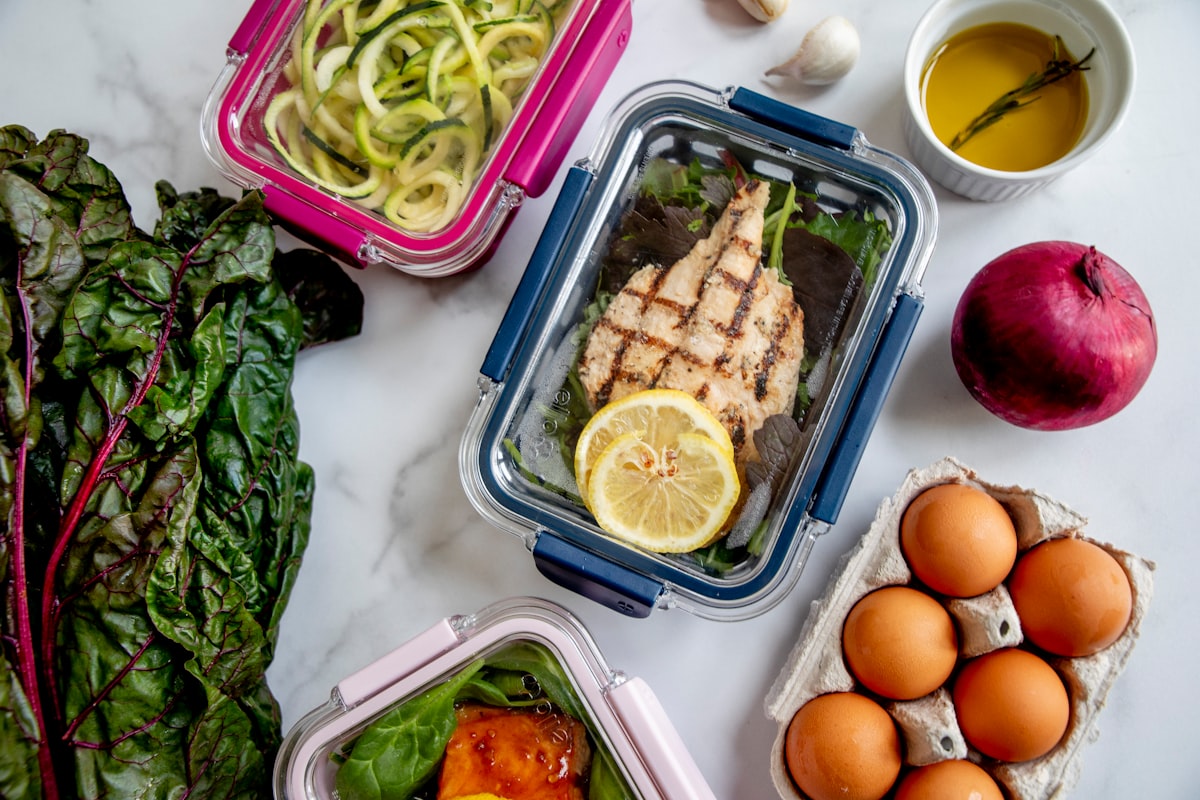 Preparación de alimentos saludables en la cocina